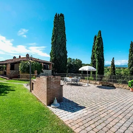 Popoltaio-schiacciato Sleeps 4 Pool Air Con *